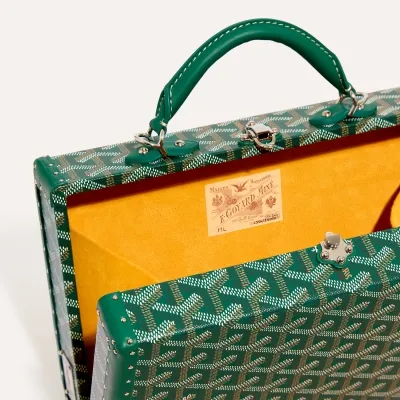 SAC MALLE GRAND HOTEL 1 PM Green