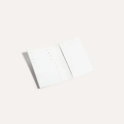 PORTE-PASSEPORT GRENELLE BANDES INITIALES ECO White