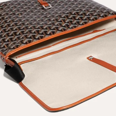 Capetien MM Messenger Bag - Black & Tan