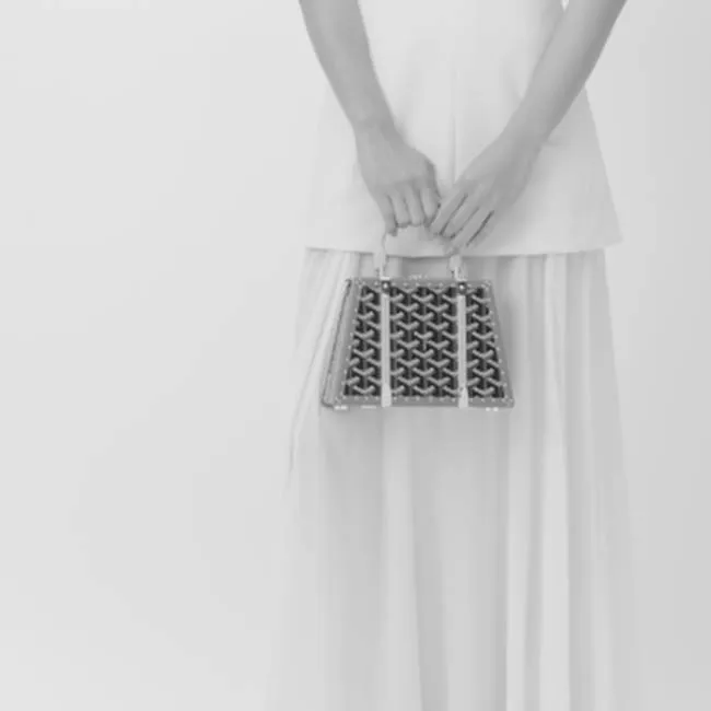 video Saïgon Mini trunk bag